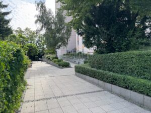 Zuweg zum Haus