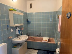 Badezimmer EG